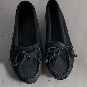 Minnetonka Shoes